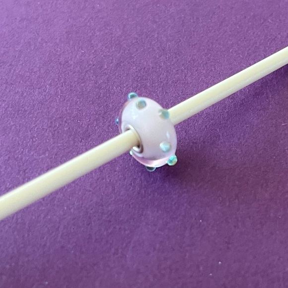 Trollbeads Julian bead. TGLBE-10291. - Picture 8 of 8